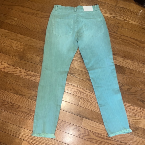 Blue B designs mint colored frayed jeans small - Picture 3 of 3